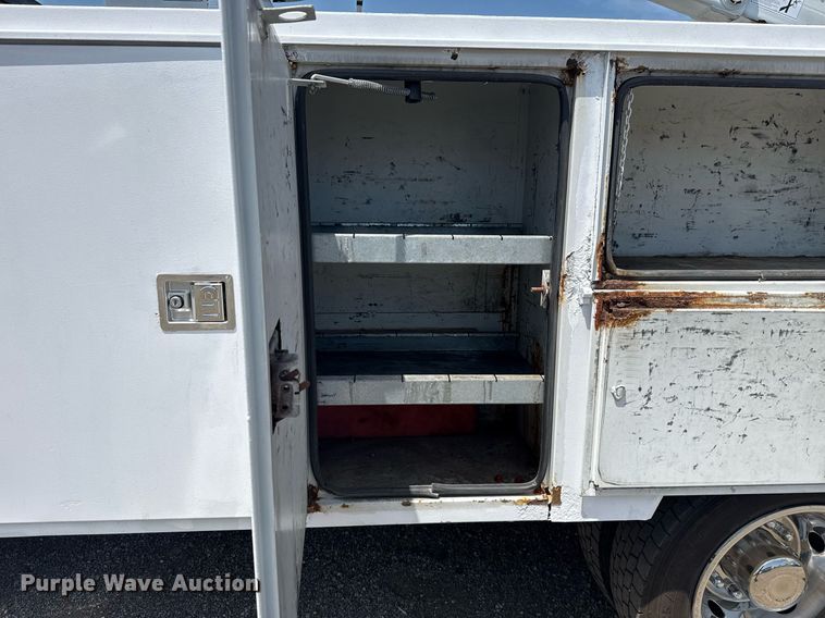 image for item EG6017 2012 Dodge Ram 4500HD bucket truck