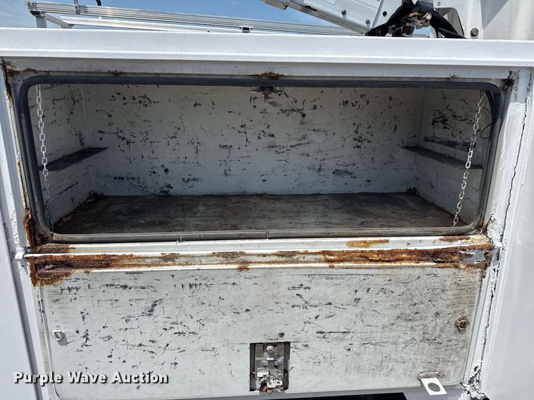 image for item EG6017 2012 Dodge Ram 4500HD bucket truck