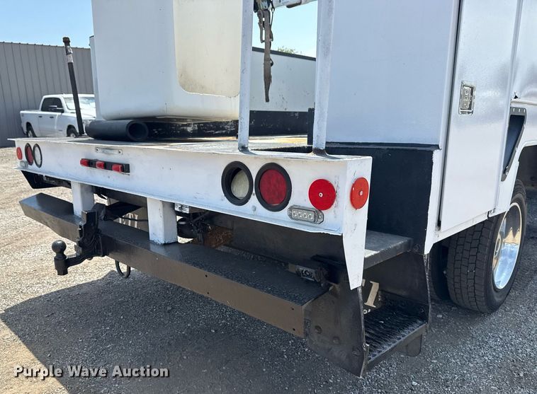 image for item EG6017 2012 Dodge Ram 4500HD bucket truck