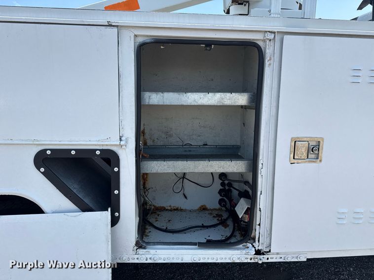 image for item EG6017 2012 Dodge Ram 4500HD bucket truck