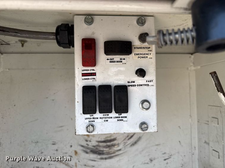 image for item EG6017 2012 Dodge Ram 4500HD bucket truck