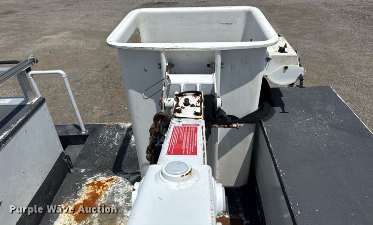 image for item EG6017 2012 Dodge Ram 4500HD bucket truck