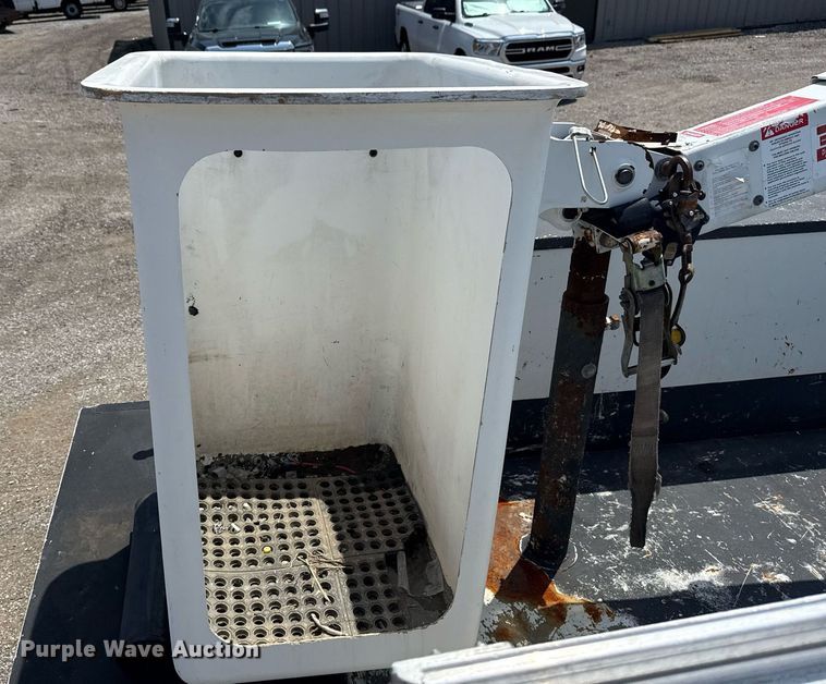 image for item EG6017 2012 Dodge Ram 4500HD bucket truck