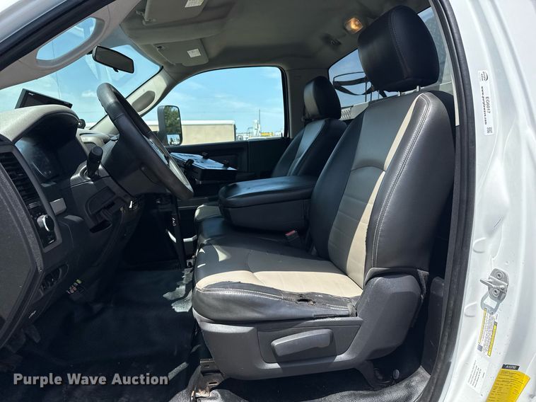 image for item EG6017 2012 Dodge Ram 4500HD bucket truck