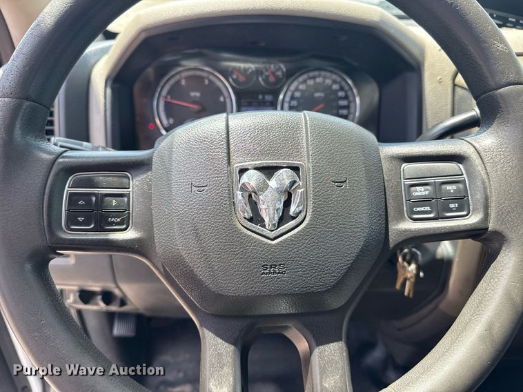 image for item EG6017 2012 Dodge Ram 4500HD bucket truck