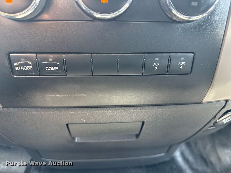 image for item EG6017 2012 Dodge Ram 4500HD bucket truck