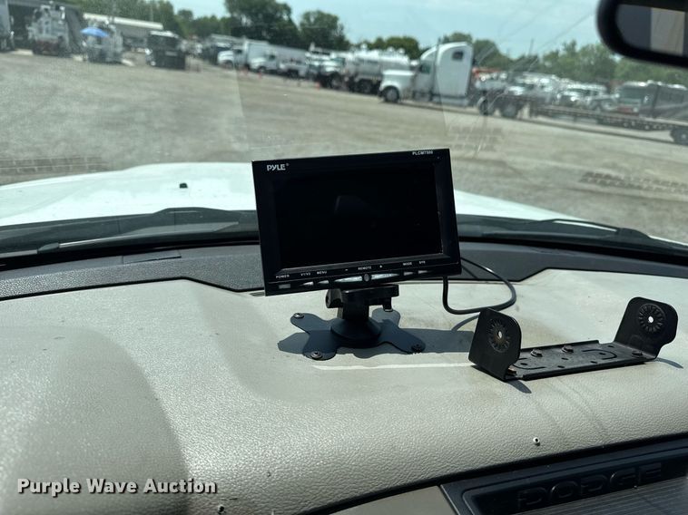 image for item EG6017 2012 Dodge Ram 4500HD bucket truck