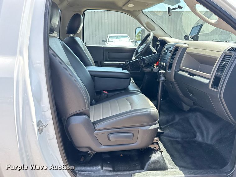 image for item EG6017 2012 Dodge Ram 4500HD bucket truck