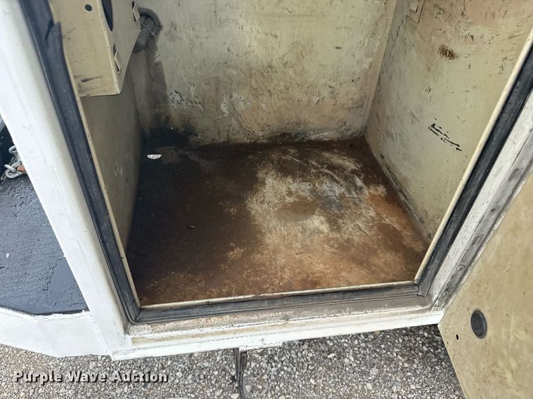 image for item EG6034 2013 Freightliner Business Class M2 Crew Cab utility / service truck