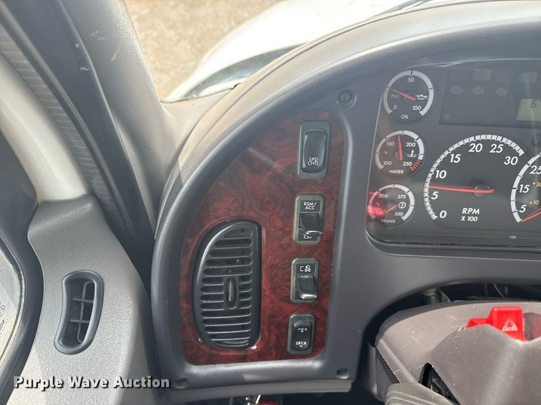 image for item EG6034 2013 Freightliner Business Class M2 Crew Cab utility / service truck