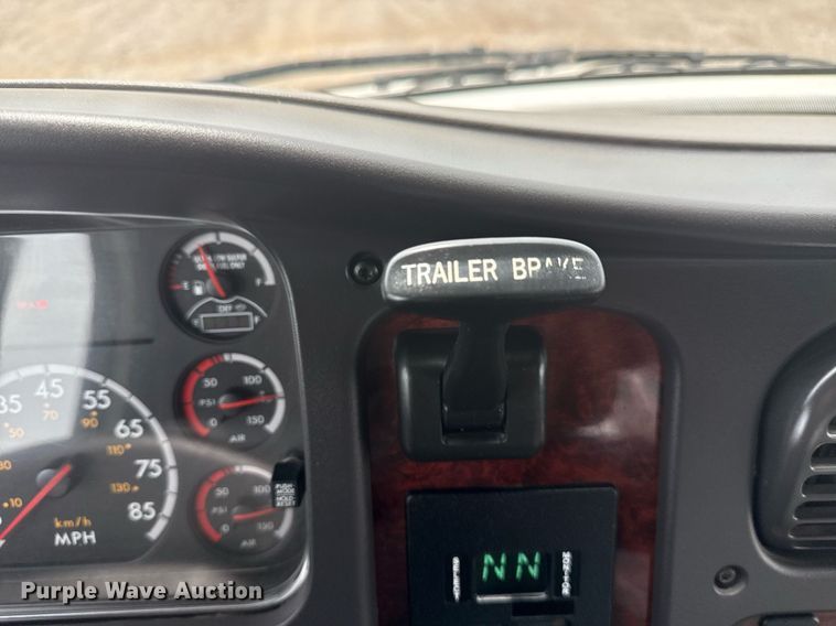 image for item EG6034 2013 Freightliner Business Class M2 Crew Cab utility / service truck