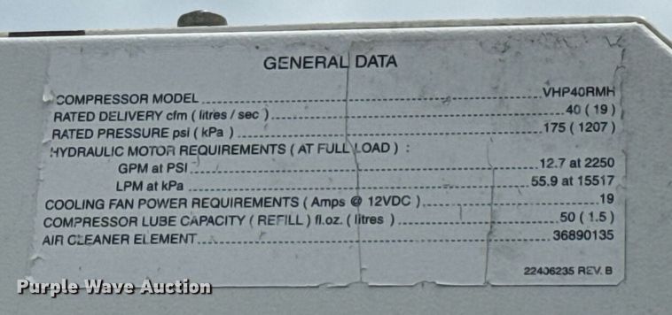 image for item EG6043 2009 Peterbilt 335 utility / service truck