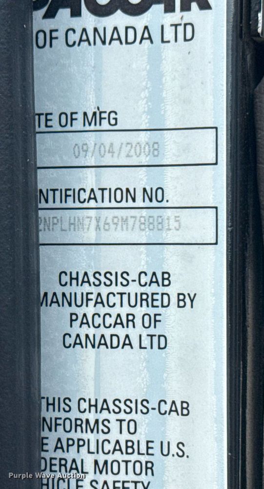 image for item EG6043 2009 Peterbilt 335 utility / service truck