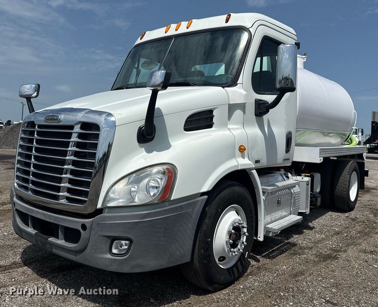 2012 Freightliner Cascadia
