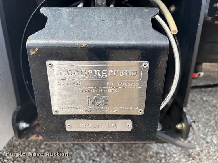 image for item EG6046 2012 Freightliner Cascadia vacuum truck