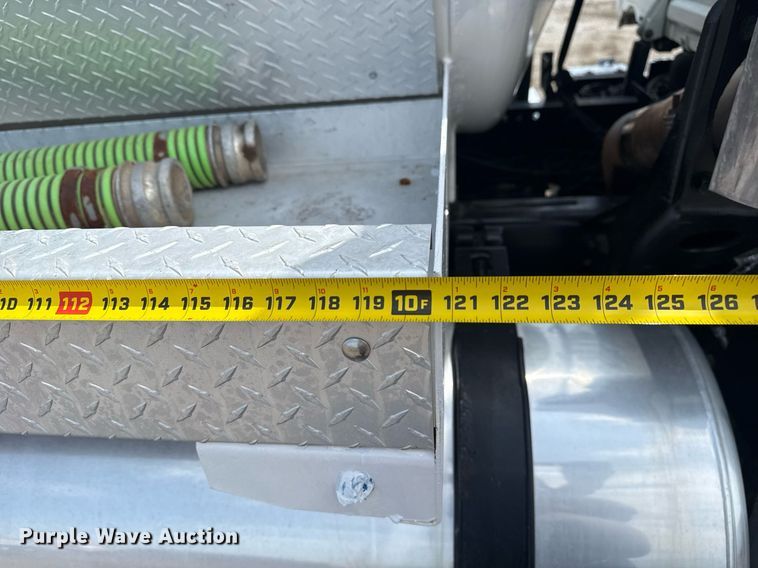 image for item EG6046 2012 Freightliner Cascadia vacuum truck