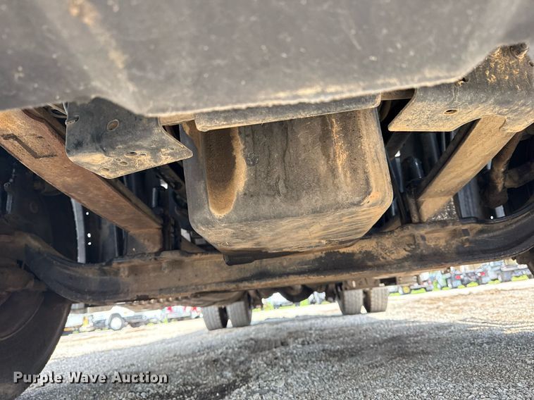 image for item EG6046 2012 Freightliner Cascadia vacuum truck