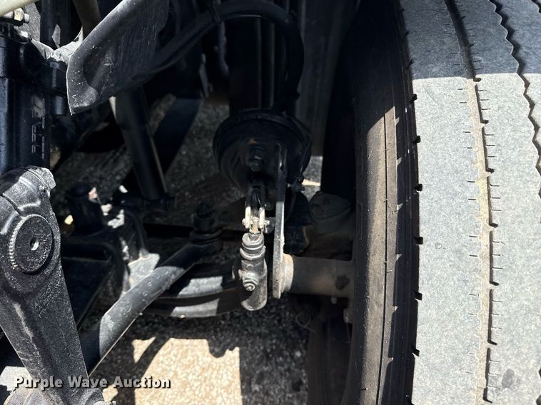 image for item EG6046 2012 Freightliner Cascadia vacuum truck