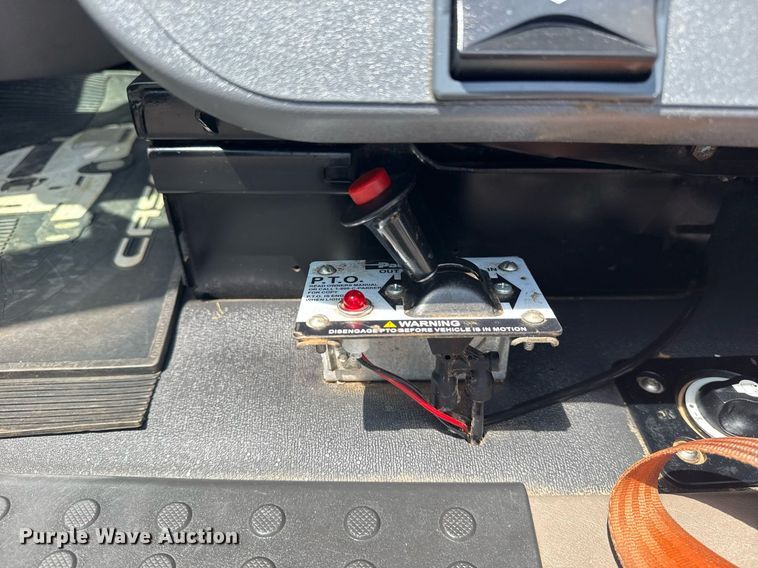 image for item EG6046 2012 Freightliner Cascadia vacuum truck