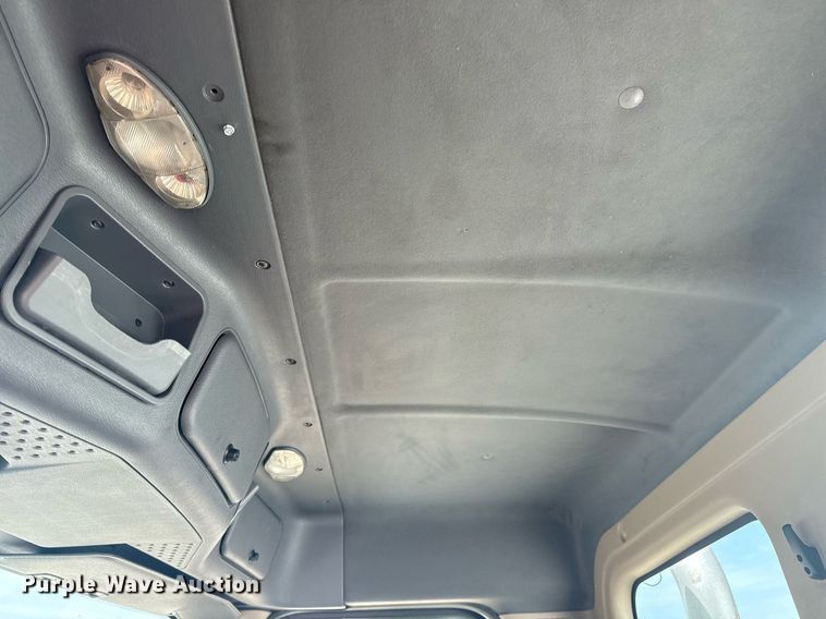 image for item EG6046 2012 Freightliner Cascadia vacuum truck