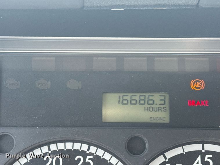 image for item EG6046 2012 Freightliner Cascadia vacuum truck