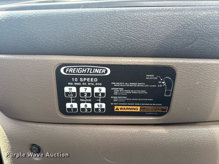 image for item EG6046 2012 Freightliner Cascadia vacuum truck