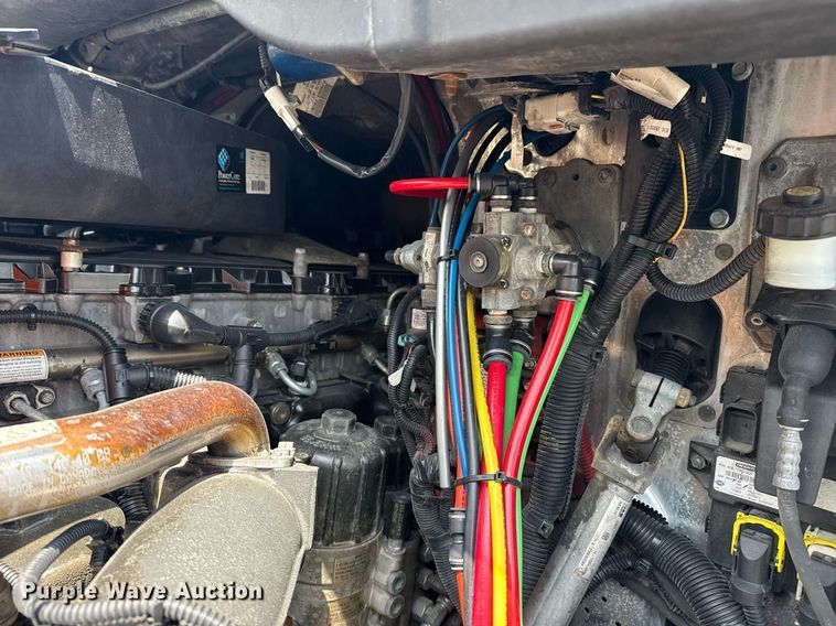 image for item EG6046 2012 Freightliner Cascadia vacuum truck