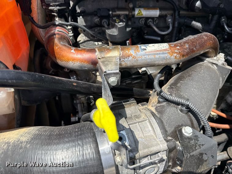 image for item EG6046 2012 Freightliner Cascadia vacuum truck