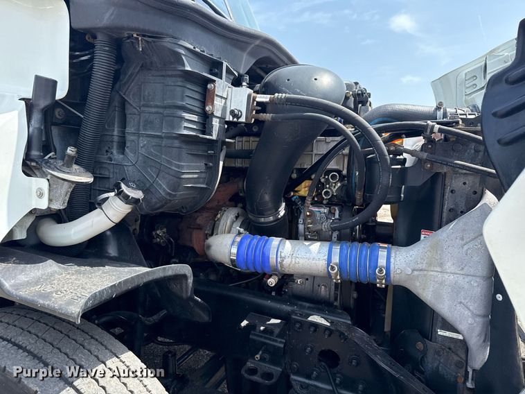 image for item EG6046 2012 Freightliner Cascadia vacuum truck