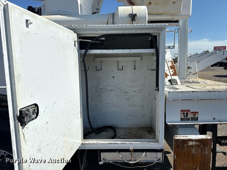 image for item EG6070 2014 Freightliner Business Class M2 bucket truck