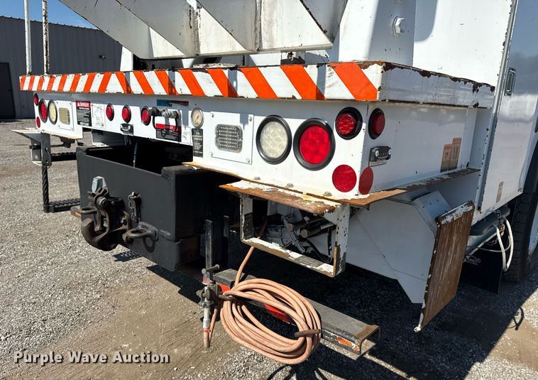 image for item EG6070 2014 Freightliner Business Class M2 bucket truck