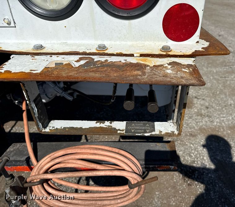 image for item EG6070 2014 Freightliner Business Class M2 bucket truck