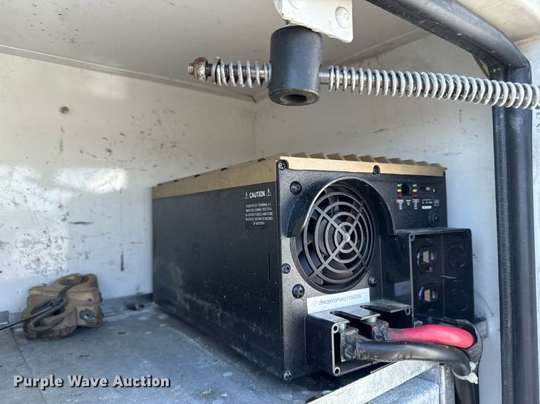 image for item EG6070 2014 Freightliner Business Class M2 bucket truck