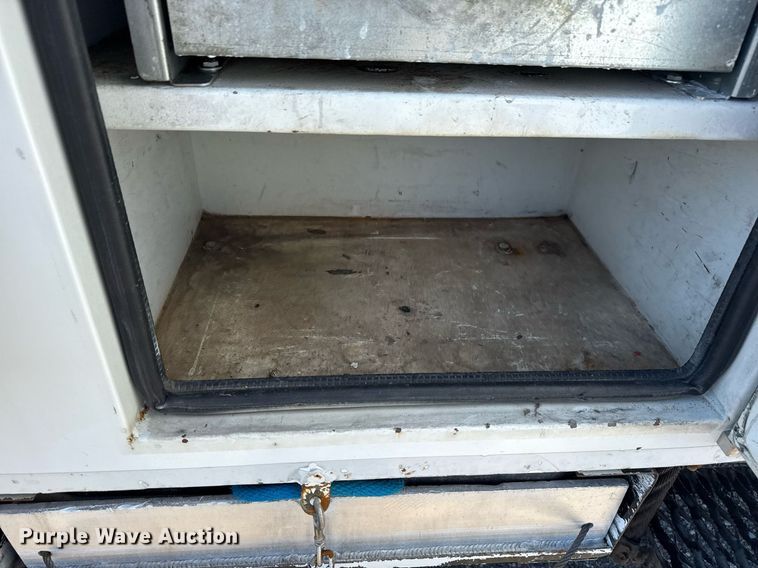 image for item EG6070 2014 Freightliner Business Class M2 bucket truck