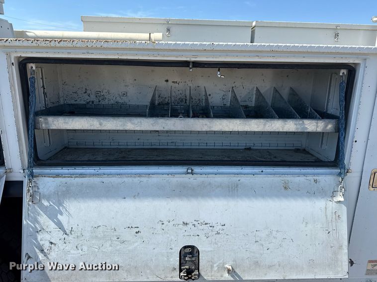 image for item EG6070 2014 Freightliner Business Class M2 bucket truck