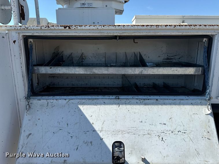 image for item EG6070 2014 Freightliner Business Class M2 bucket truck