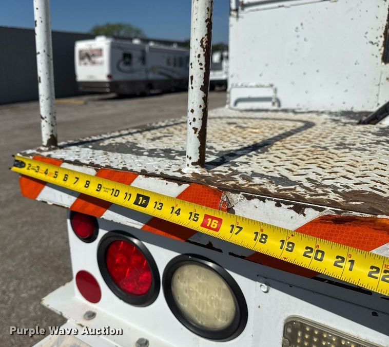 image for item EG6070 2014 Freightliner Business Class M2 bucket truck