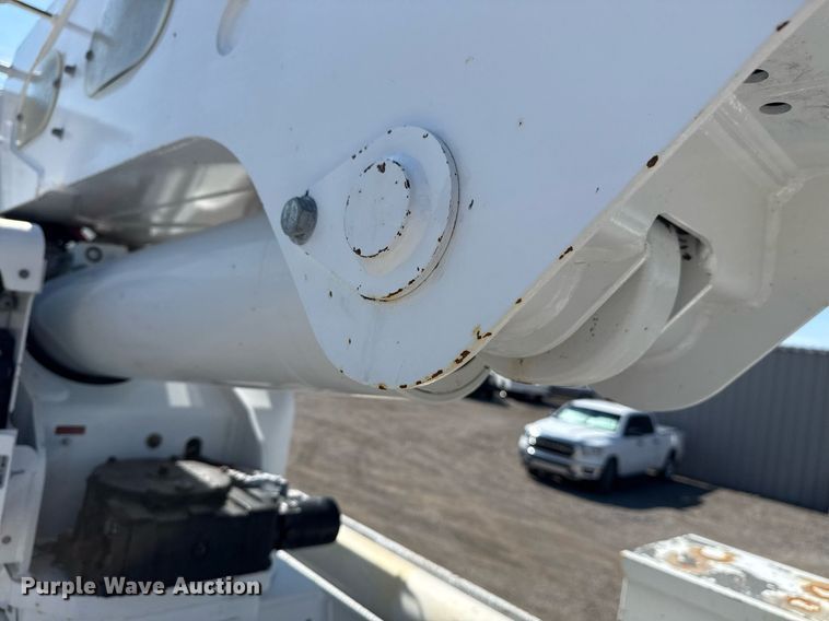 image for item EG6070 2014 Freightliner Business Class M2 bucket truck