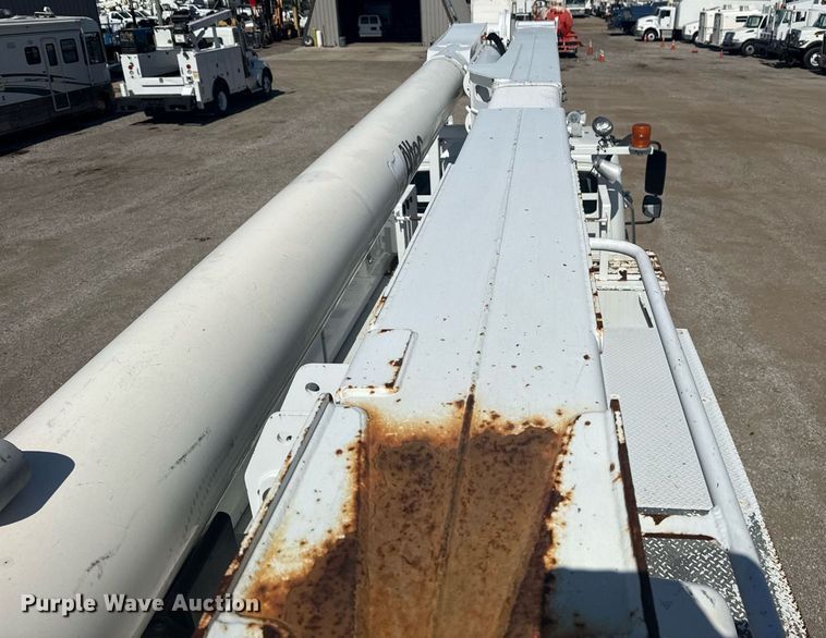 image for item EG6070 2014 Freightliner Business Class M2 bucket truck