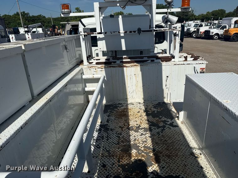 image for item EG6070 2014 Freightliner Business Class M2 bucket truck