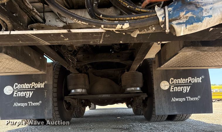 image for item EG6070 2014 Freightliner Business Class M2 bucket truck