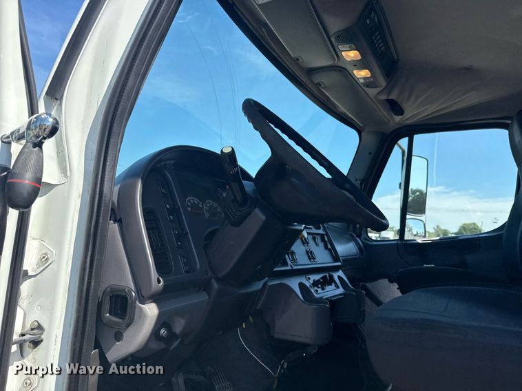 image for item EG6070 2014 Freightliner Business Class M2 bucket truck