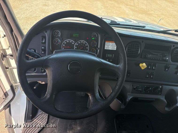 image for item EG6070 2014 Freightliner Business Class M2 bucket truck