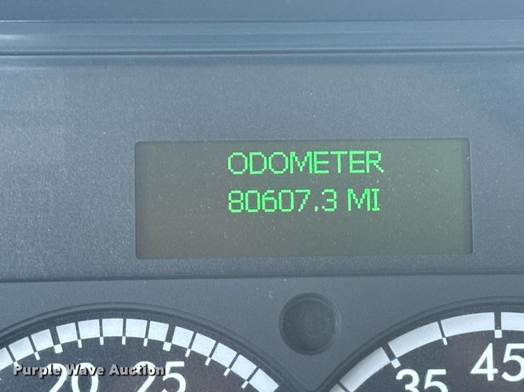 image for item EG6070 2014 Freightliner Business Class M2 bucket truck