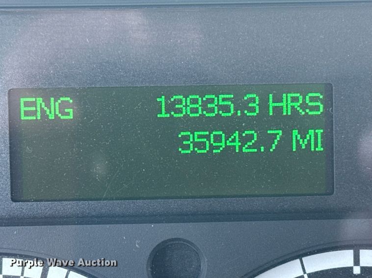 image for item EG6070 2014 Freightliner Business Class M2 bucket truck