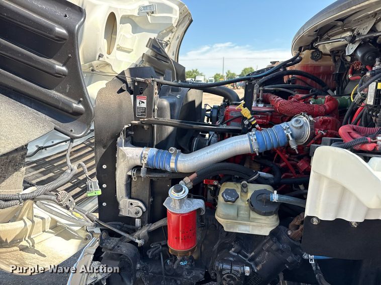 image for item EG6070 2014 Freightliner Business Class M2 bucket truck