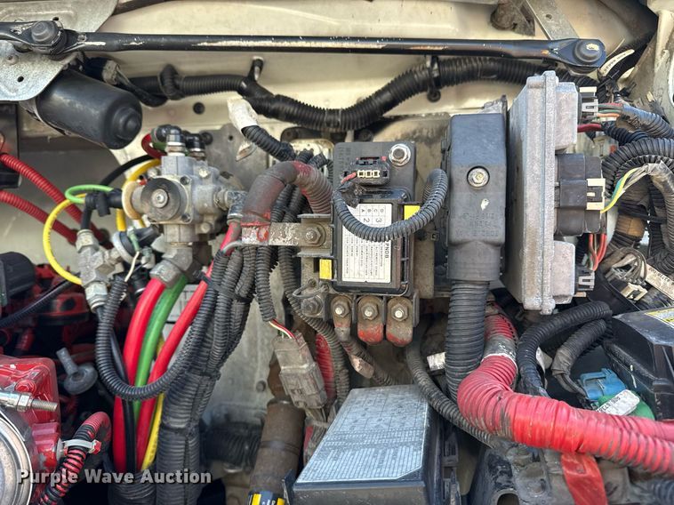 image for item EG6070 2014 Freightliner Business Class M2 bucket truck