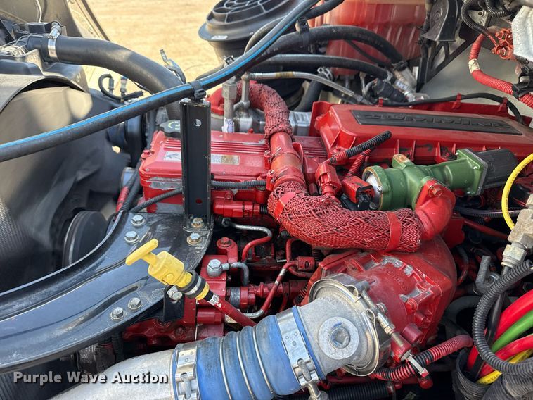 image for item EG6070 2014 Freightliner Business Class M2 bucket truck