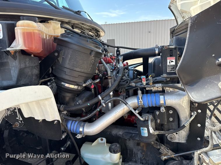 image for item EG6070 2014 Freightliner Business Class M2 bucket truck