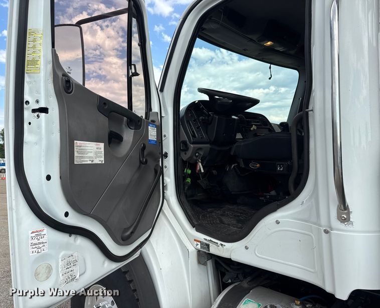 image for item EG6119 2012 Freightliner Business Class M2 grapple crane truck